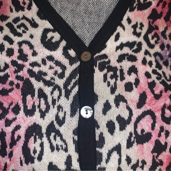CHICO’S size 0 Leopard Print 3/4 Sleeve Cardigan Sweater Animal Pink Women’s S 4 - Picture 2 of 13